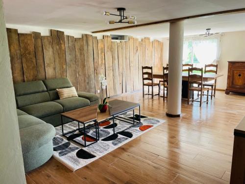 Gîte de la Prairie de Thalamy 4 pers