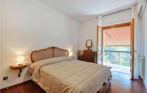 Katil atau katil-katil dalam bilik di Lovely Apartment In Recco With Wifi