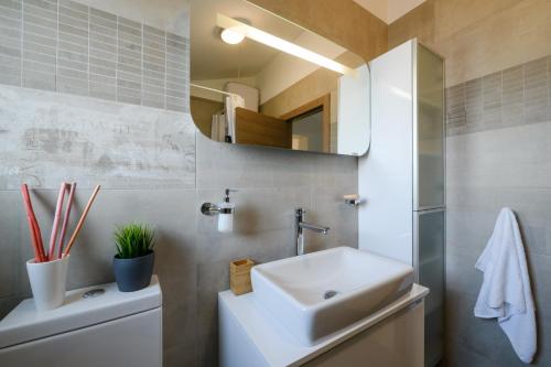 Modern&Family friendly Fažana Apartment Ana Bruna