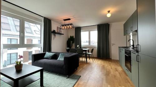 Moderne OG Wohnung inklusive Dachterrasse