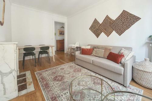 Jardin des Plantes - Beautiful bright 2-bedroom apartment -1 living room
