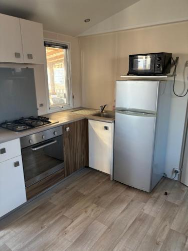 Photo de la galerie de l'établissement Mobil-home 6 personne camping La Plage, à Saint-Hilaire-de-Riez