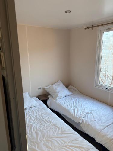 Photo de la galerie de l'établissement Mobil-home 6 personne camping La Plage, à Saint-Hilaire-de-Riez