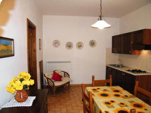 Dapur atau dapur kecil di Agriturismo Montegonfoli