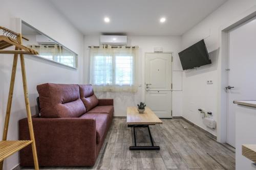 Relaxed City Escape 30' from Central Madrid
