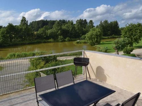 Photo de la galerie de l'établissement Holiday apartment with 2 bedrooms, à La Haye-du-Puits