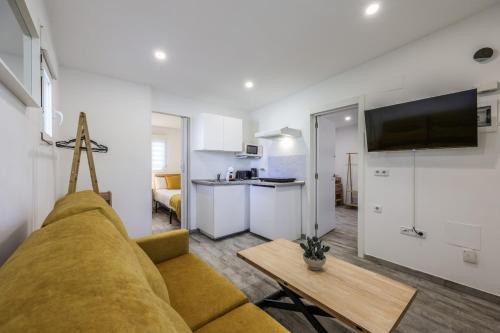 Peaceful City Escape 30' from Central Madrid