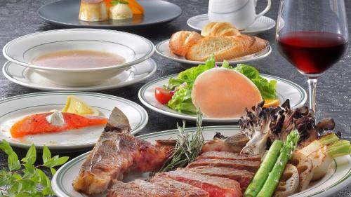 Comida en el hotel o alrededores