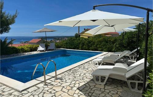3 Bedroom Pet Friendly Apartment In Rab