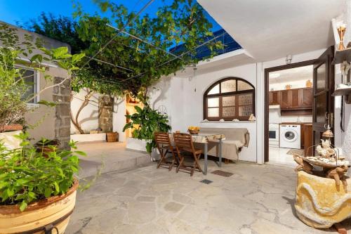 Levent Traditional Villa Rhodes Castle