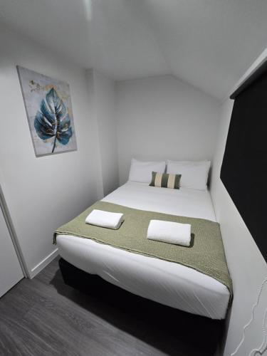 Microtel Lodgeにあるベッド