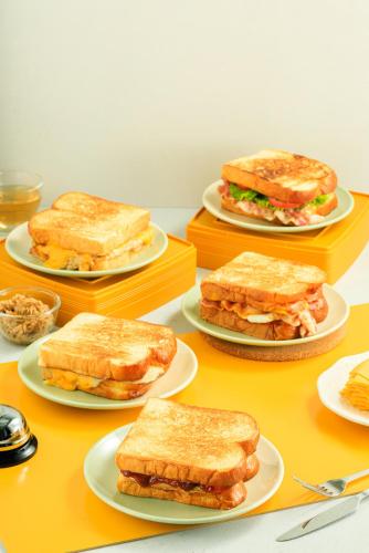 Jídlo v hostelu nebo okolí