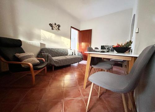 Гостиная зона в Sellianos Apartment In Kalyves -BY APOKORONAS VILLAS