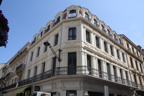 Gallery image of Florella Antibes Apartment in Cannes