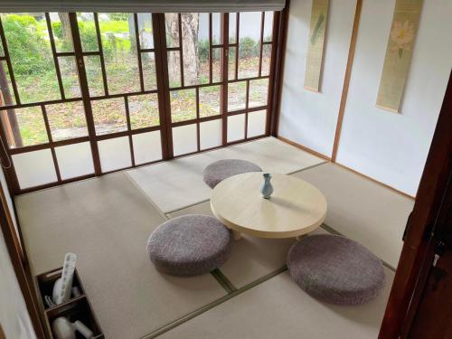 Ein Sitzbereich in der Unterkunft Machiya Posong