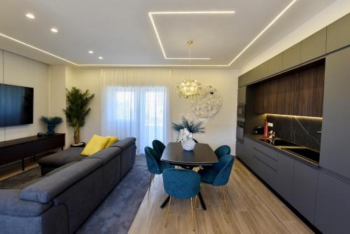 Ciotola Apartment - Parcheggio privato, Aeroporto a 5 Minuti