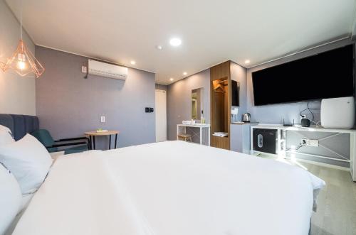 Kuchyň nebo kuchyňský kout v ubytování Hotel Ryan