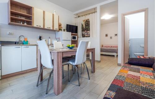 Nice Apartment In Opatija With Wifi