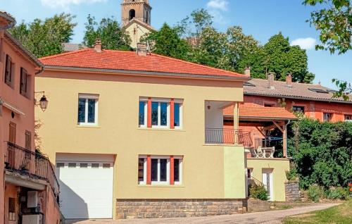 Stunning Apartment In Bellaffaire