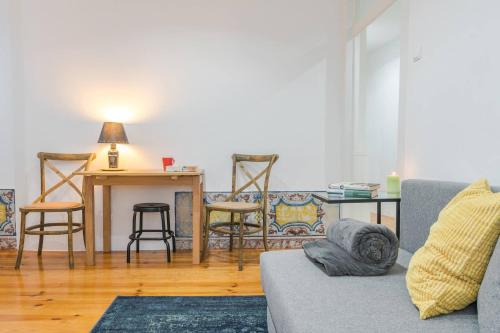 Lisbon Downtown Tiles Apartment