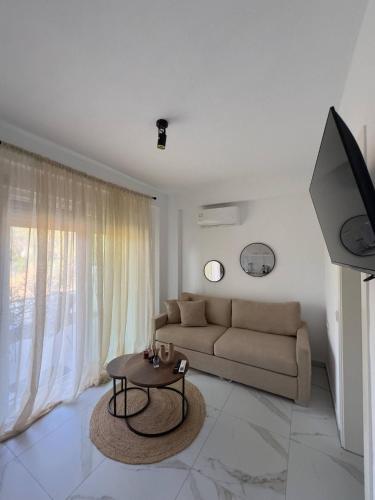Apartment in Paralia Ofriniou