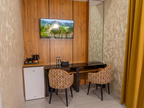 Cuisine ou kitchenette dans l'établissement Avant Wellness Hotel Pool&Spa, Free airport shuttle service