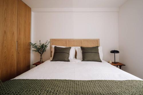 Alfama Regal Suites