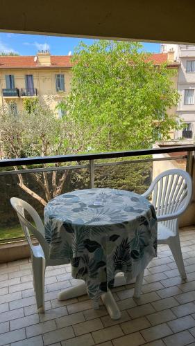 Studio cosy Cannes centre