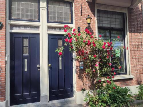 Facciata o entrata di Sfeervolle kamer in historisch Dordrecht vlakbij centraal station