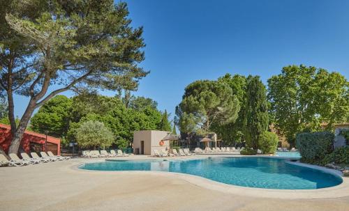 Résidence Odalys Le Village Camarguais Les Gardians