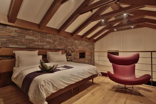 A bed or beds in a room at Ariana Sustainable Luxury Lodge - Special Category - Cappadocia