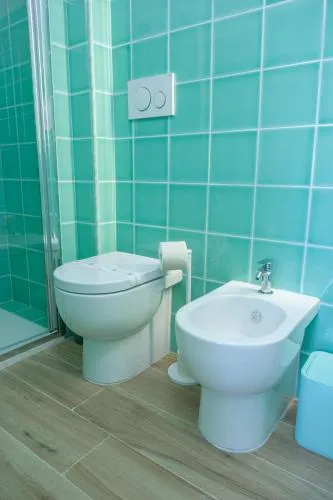 RainbHome Colourful Roman Suites photo 7