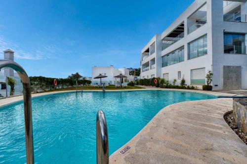 3105 Luxury Apartment with Terrace in Los Monteros