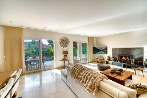 3055 Family villa close to the beach