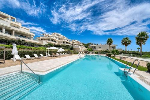 3001 Velaya Beachfront Luxury Apartment