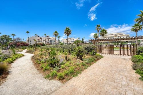 3001 Velaya Beachfront Luxury Apartment
