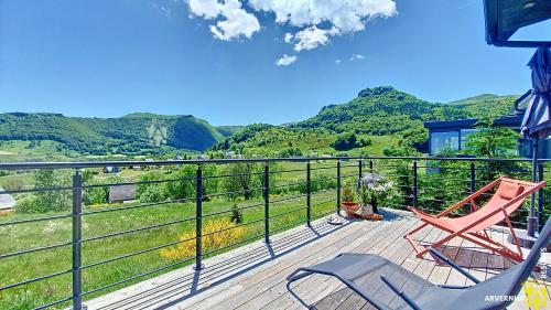 Photo de la galerie de l'établissement Gite- Les Moineaux de Monneaux, à Chambon-sur-Lac