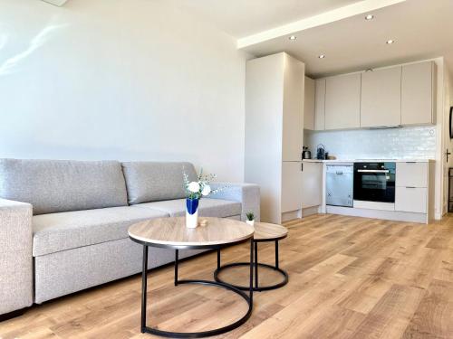 CHARMILLES - Agréable 3 pièces - Parking gratuit- Proche Monaco