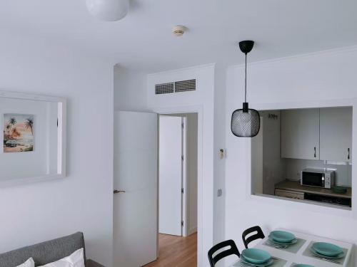 Η κουζίνα ή μικρή κουζίνα στο Apartamento Luminoso 35N
