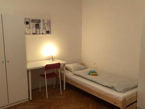 ROOMS Veveri - Uvoz, 10 min by walk to the center