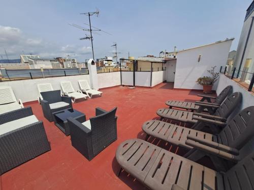 YOUTH HOSTEL - Central and Basic Drassanes