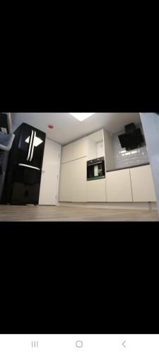 Η κουζίνα ή μικρή κουζίνα στο St Anthony Budget Double Rooms