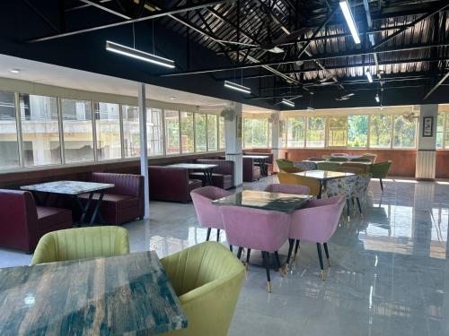 Restaurace v ubytování Xenious Micro, Dharamshala