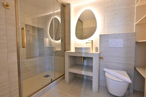 Superb Apartment Center of Paris Le Marais