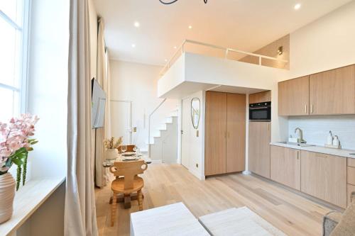 Superb Apartment Center of Paris Le Marais