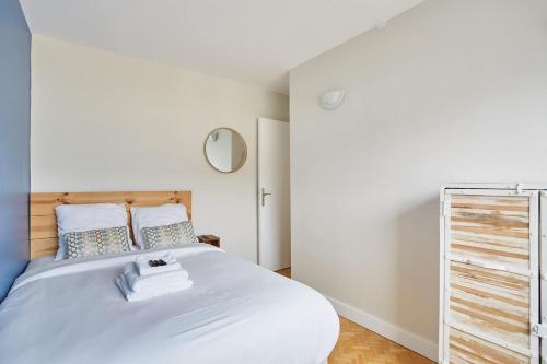 2 bedroom flat Centre de Paris - Eiffel Tower view