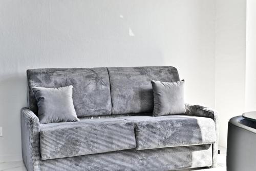 Magnifique 2 pieces aux portes de Paris- II