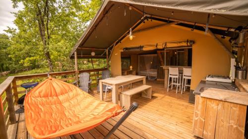 Lodge Holidays - Les Tailladis