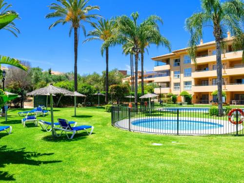 Acogedor apartamento con piscina en Marbella