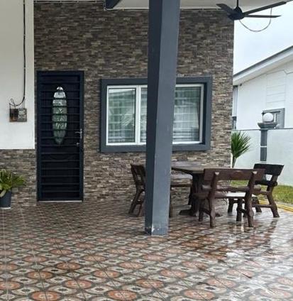 Αίθριο ή υπαίθριος χώρος στο Homestay Triang